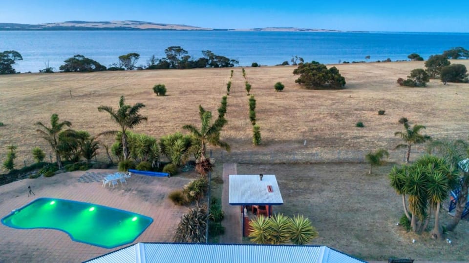 Doyles on the Bay House in Kingscote