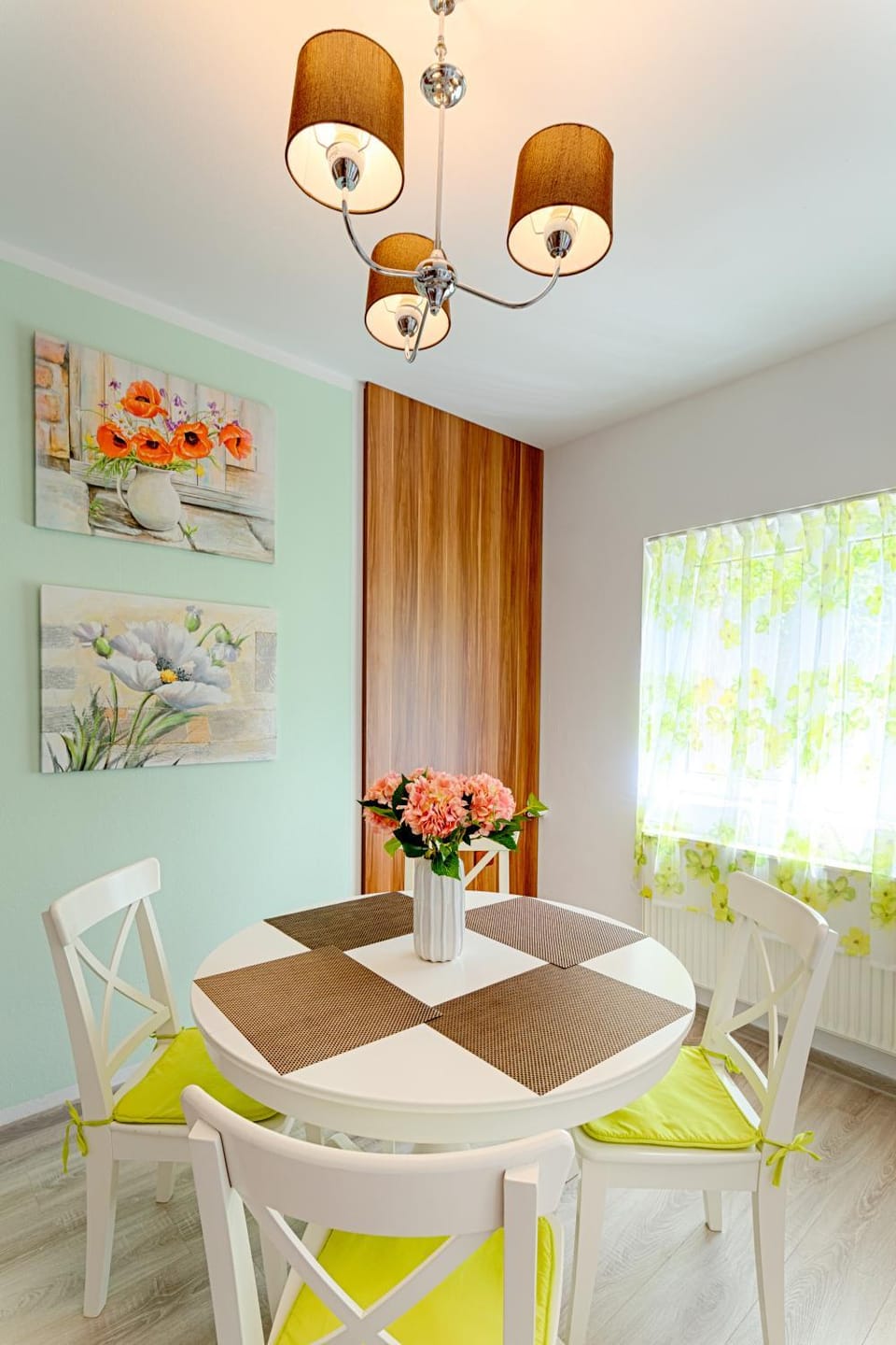 Coffee/tea facilities, Dining area, Communal kitchen, Area and facilities