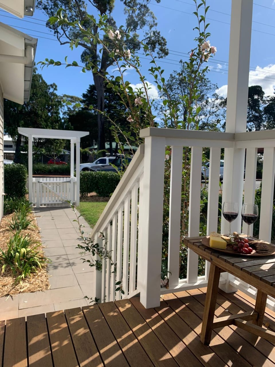 Property building, Spring, Day, Garden, View (from property/room), Balcony/Terrace