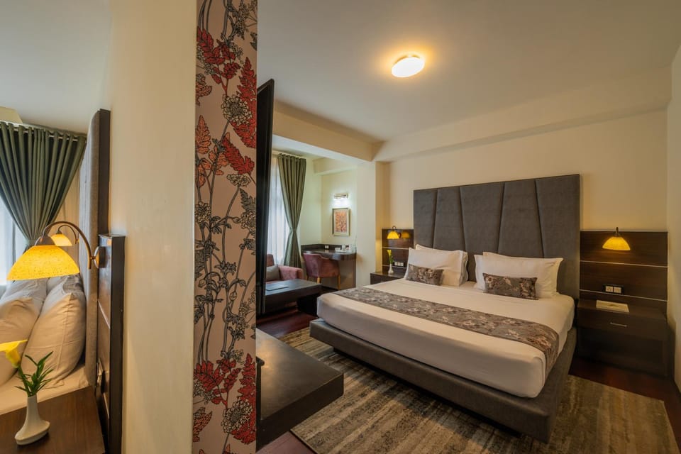 Bed, Photo of the whole room, Bedroom