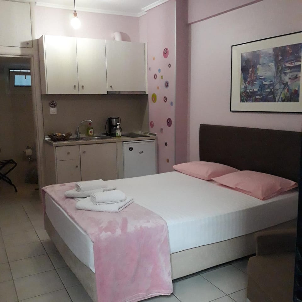 Manina Superior Studios Apartment in Thessaloniki