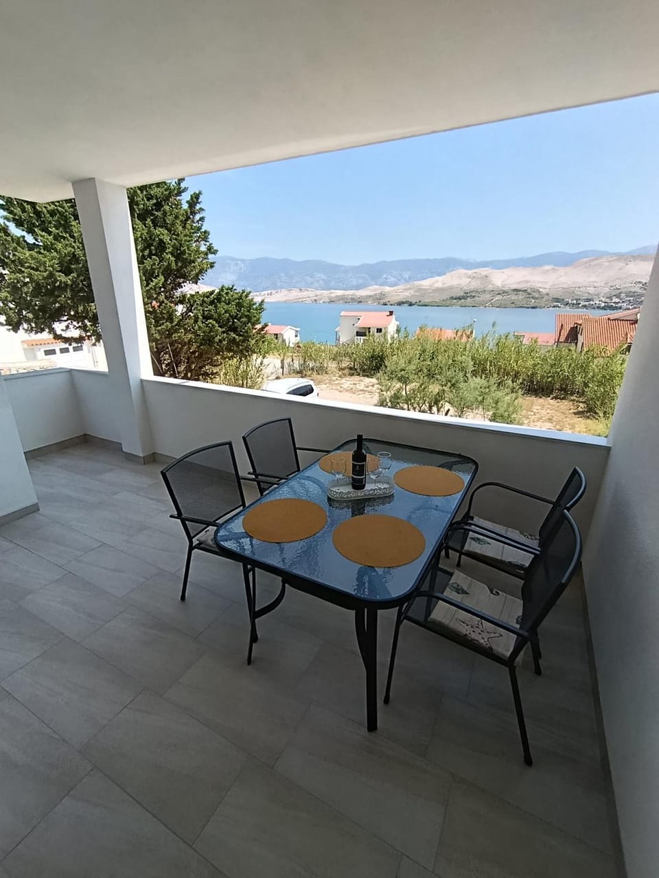View (from property/room), Balcony/Terrace, Seating area, Sea view