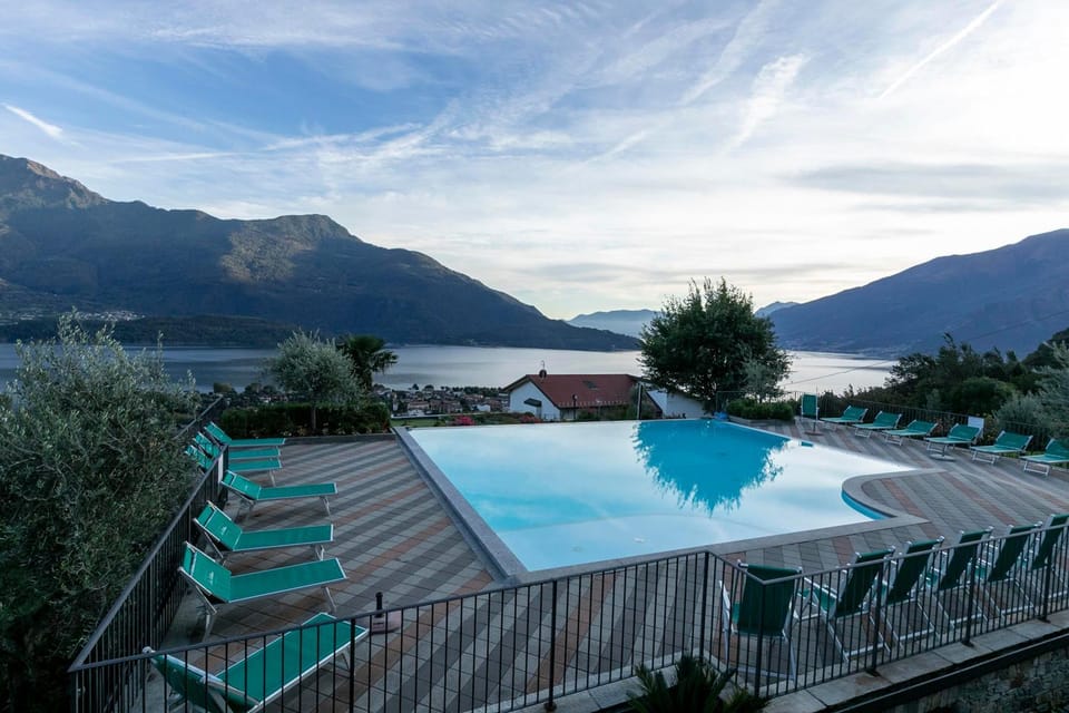 Pool view, Swimming pool, Swimming pool