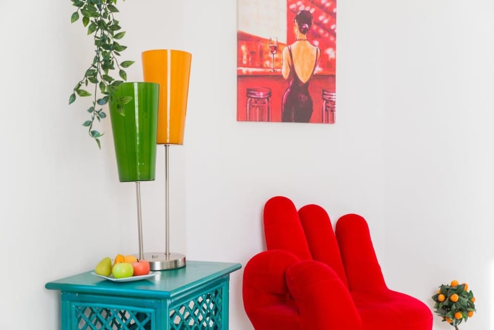 Living room, Decorative detail, Seating area