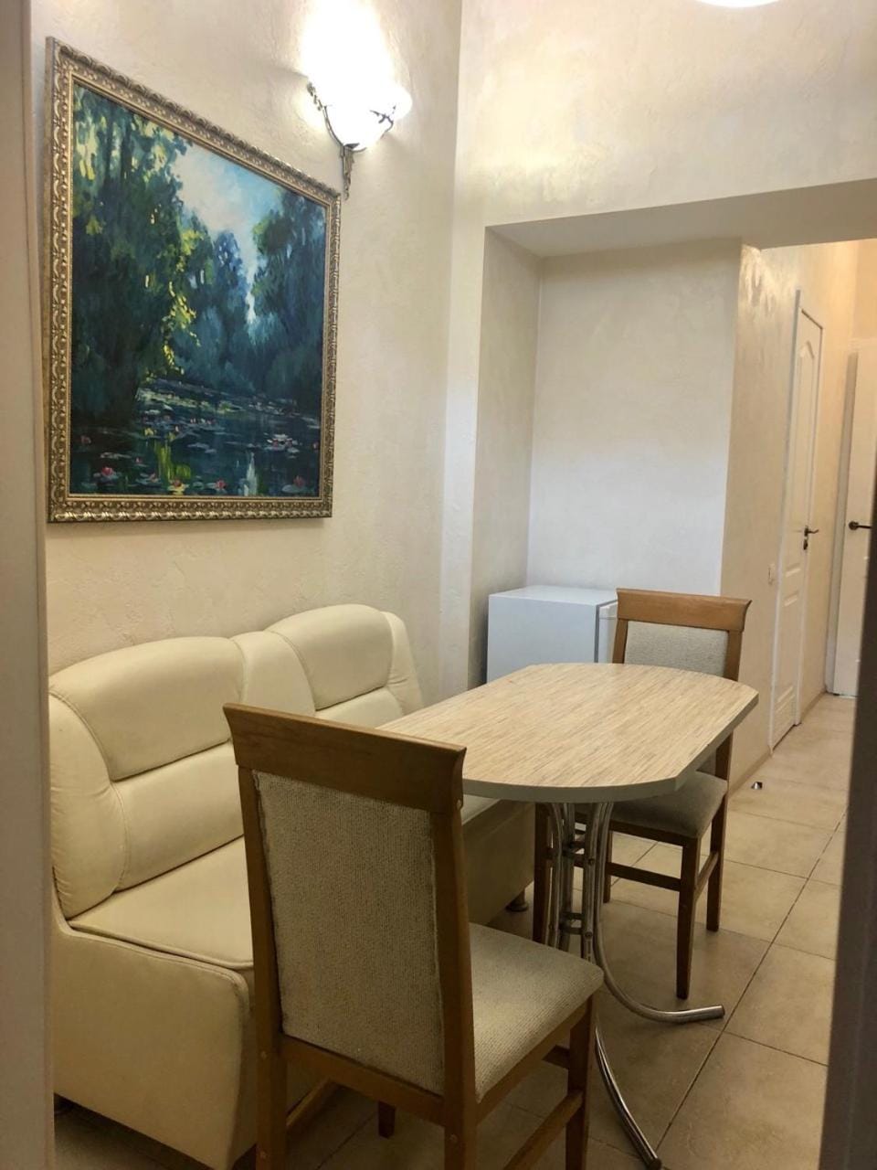 Alexandrovsky Avenue Apartment in Odessa