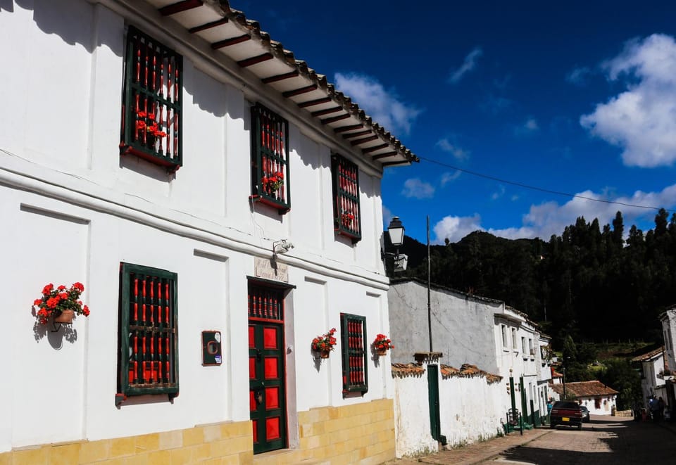 Hotel Otti Colonial Bed and Breakfast in Santander, Colombia