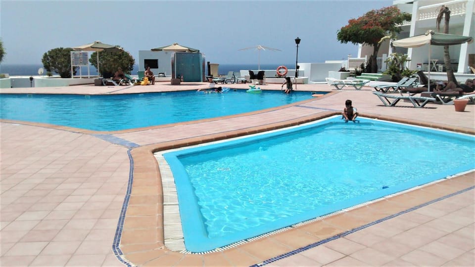 Sea view, Swimming pool