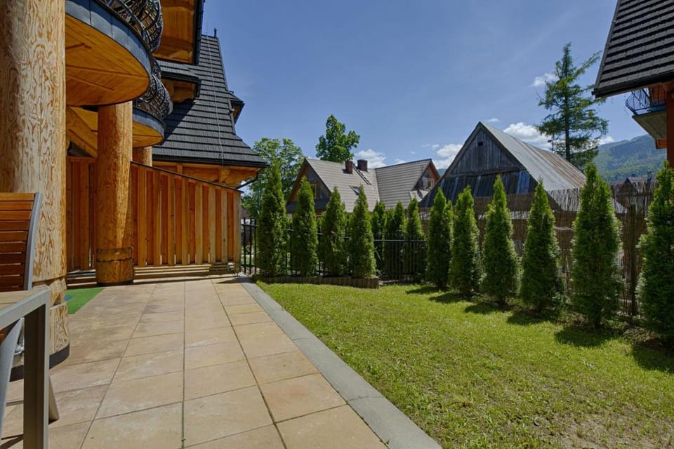 Garden, Balcony/Terrace