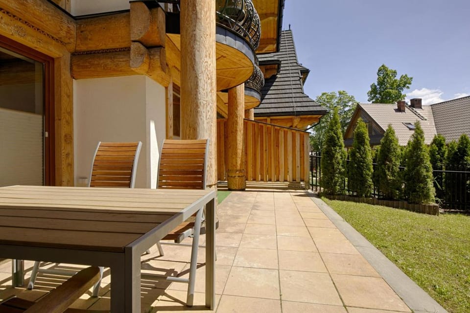 Garden, Balcony/Terrace
