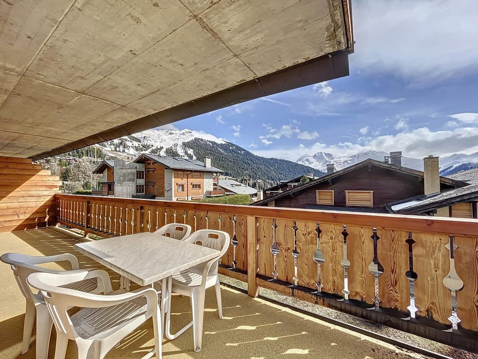 Natural landscape, Balcony/Terrace, Mountain view
