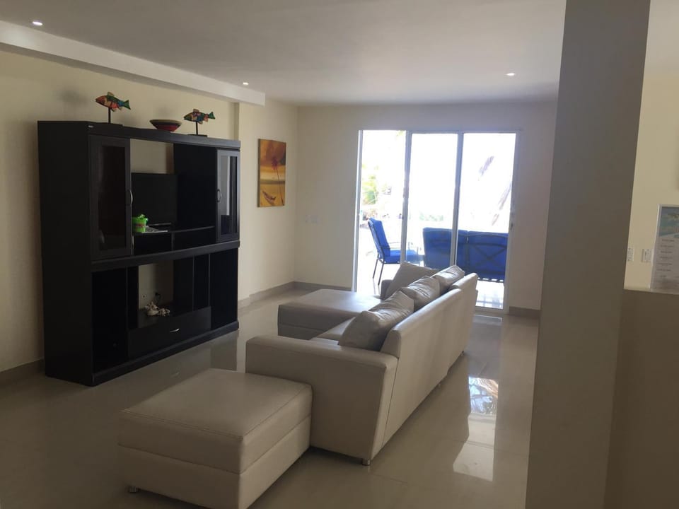 Balcony/Terrace, Living room, Sea view