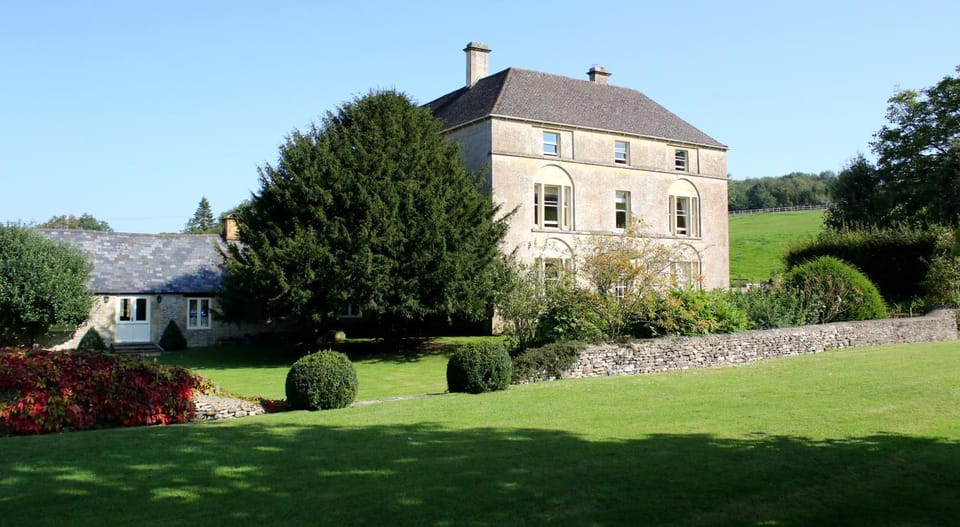 Aylworth Manor Bed and Breakfast in Cotswold District