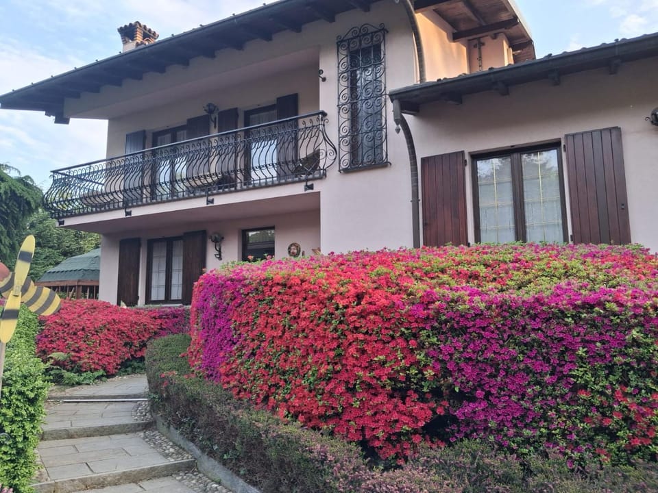 Villa Azalea Resort in Como