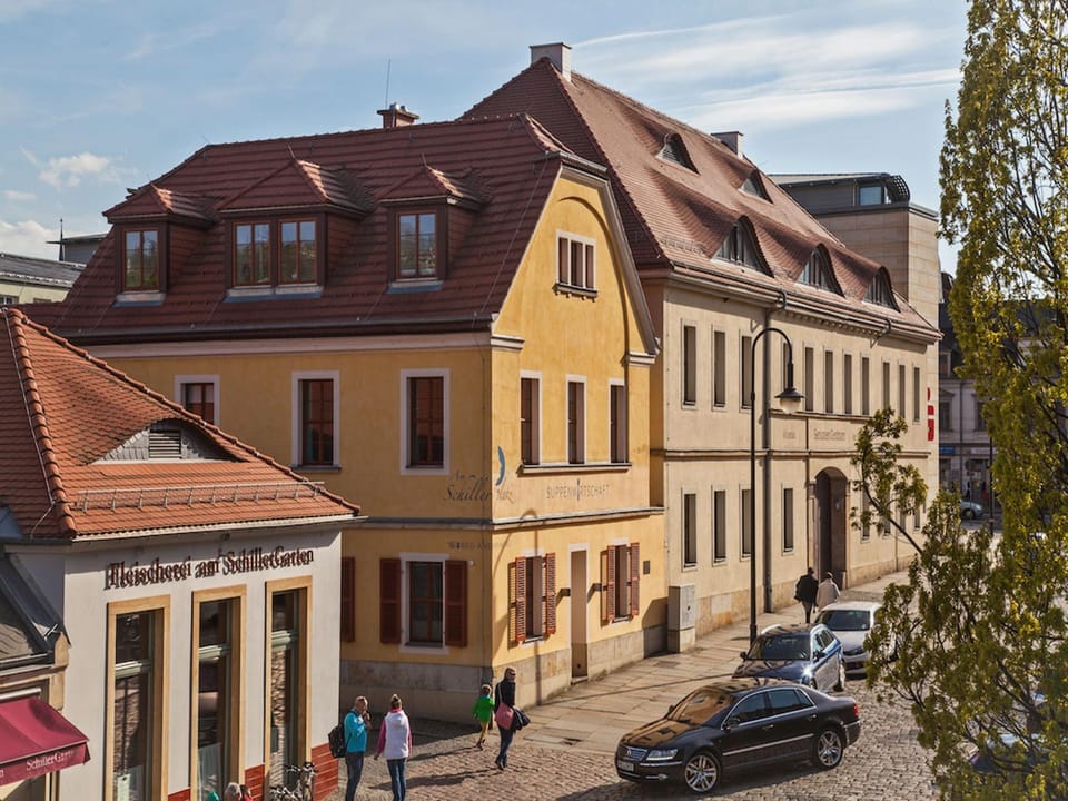 Property building, Neighbourhood, Street view
