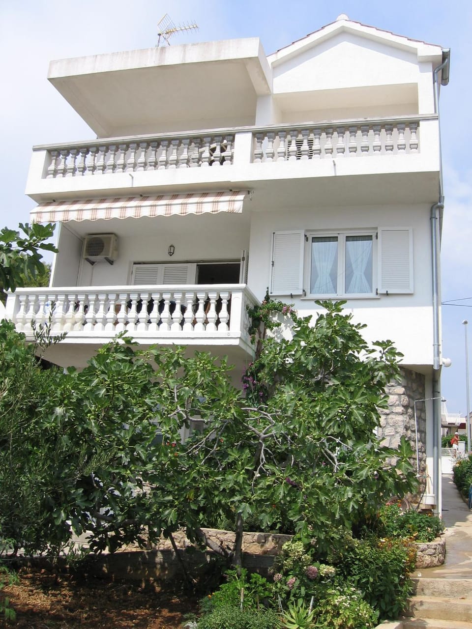 Property building, Beach