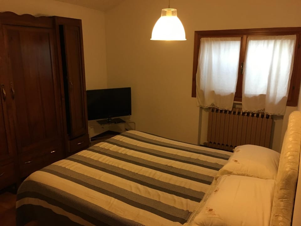 TV and multimedia, Bedroom