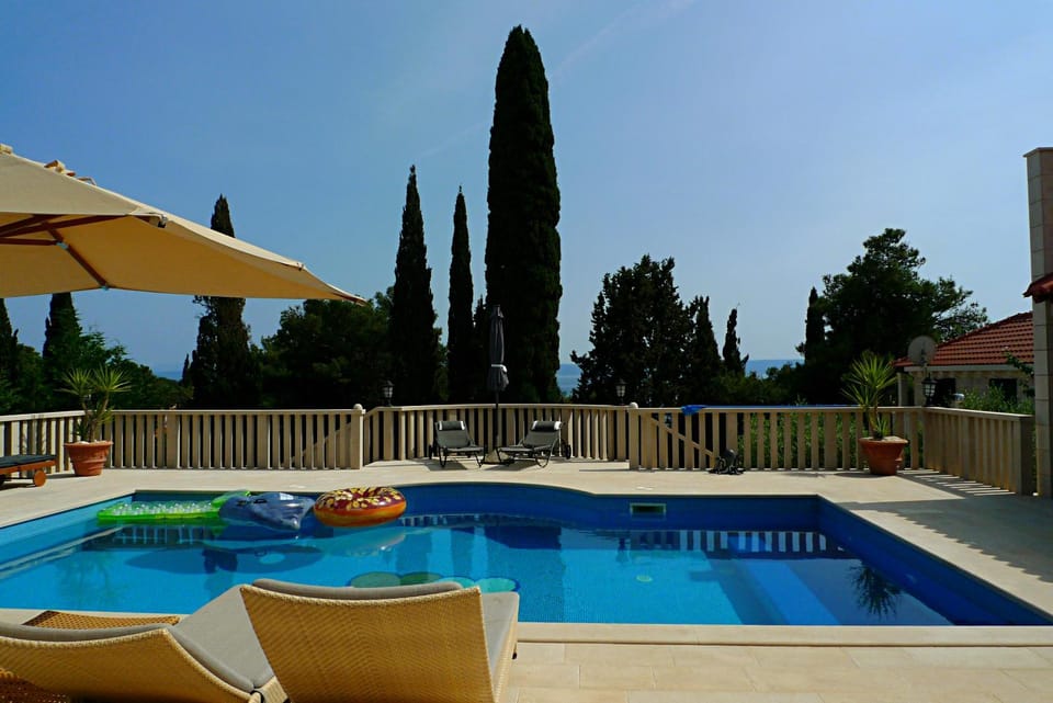Ursa Minor Villa in Split-Dalmatia County