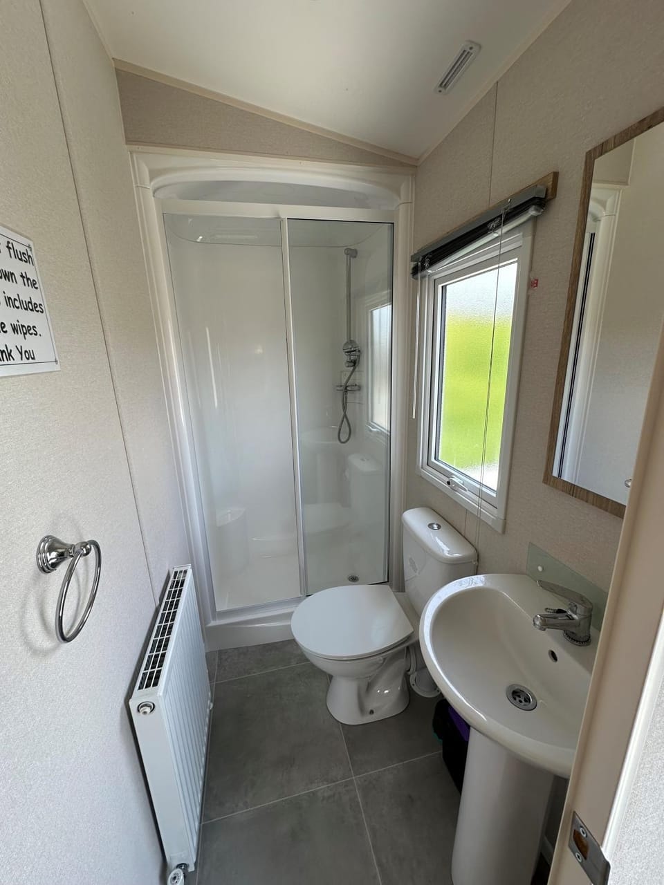 Dainville Caravan Park Campground/ 
RV Resort in Skegness