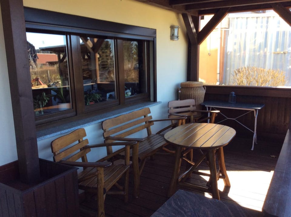 Property building, Balcony/Terrace