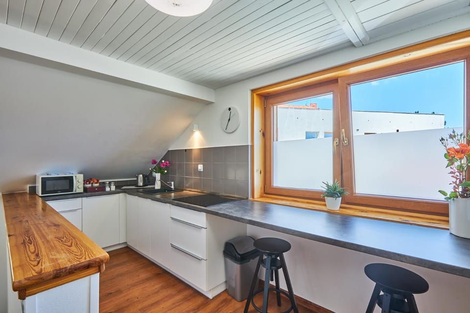 Coffee/tea facilities, Communal kitchen