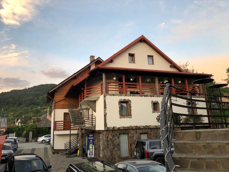 Vila FAN Confort Bed and Breakfast in Romania