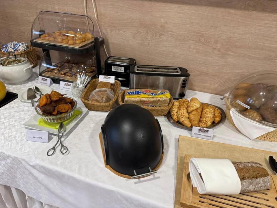 Restaurant/places to eat, Breakfast