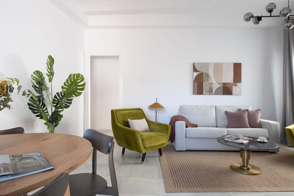 Living room, Photo of the whole room, Seating area