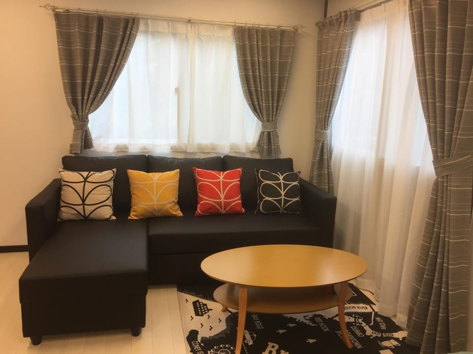 Living room, Decorative detail