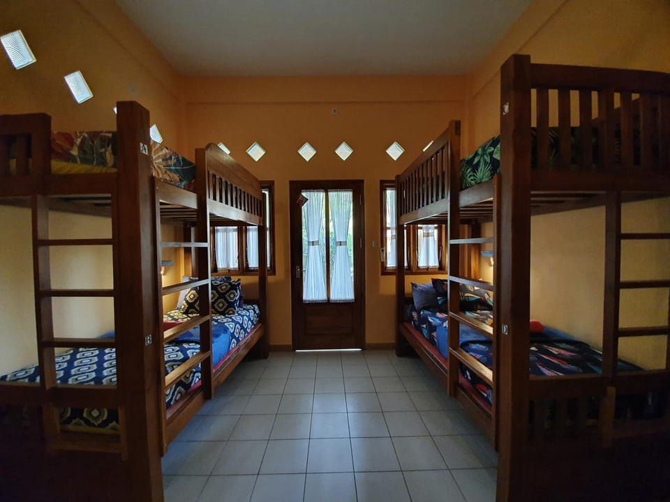 Botchan Hostel Hostel in Pujut