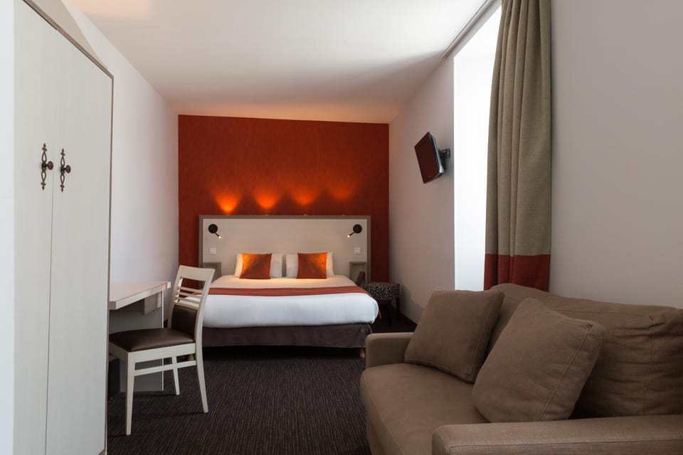 Shower, Toilet, TV and multimedia, Coffee/tea facilities, Bedroom
