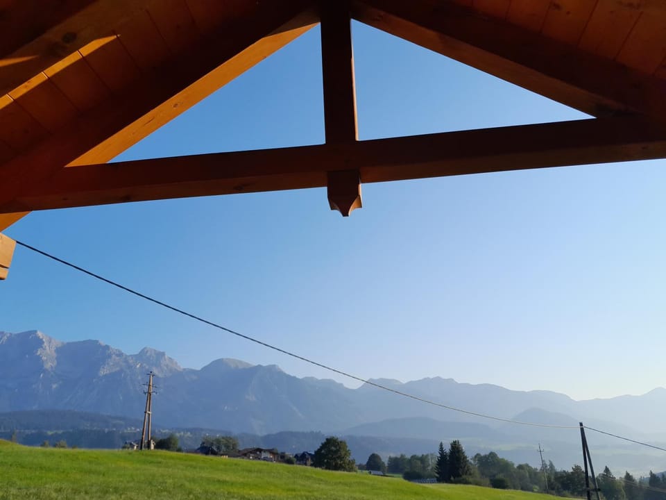 Nearby landmark, Facade/entrance, Day, Natural landscape, Summer, Mountain view, Sunrise