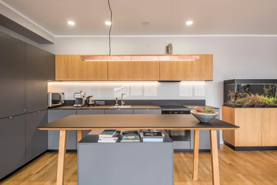 Kitchen or kitchenette, Living room