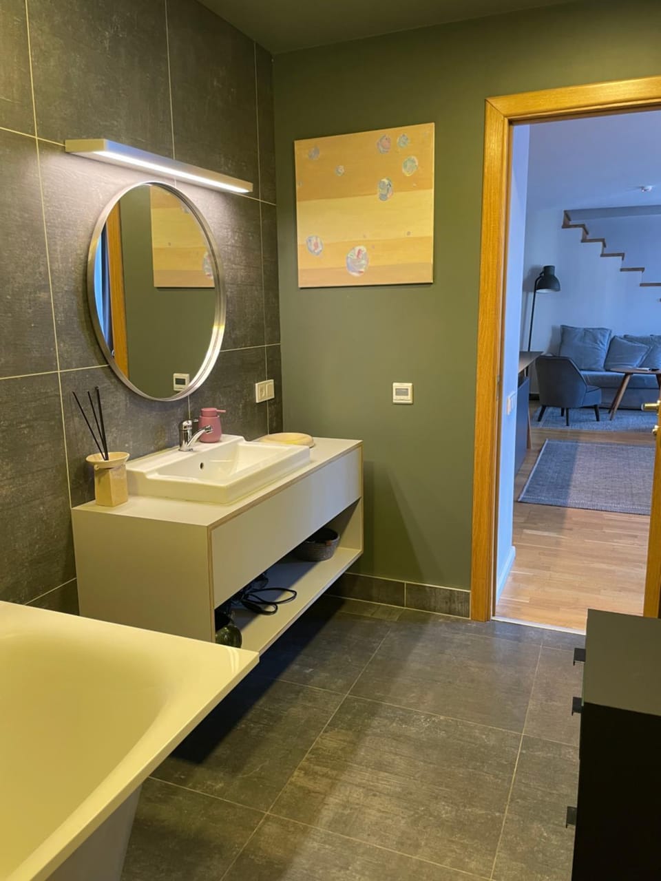 Bathroom, Bath