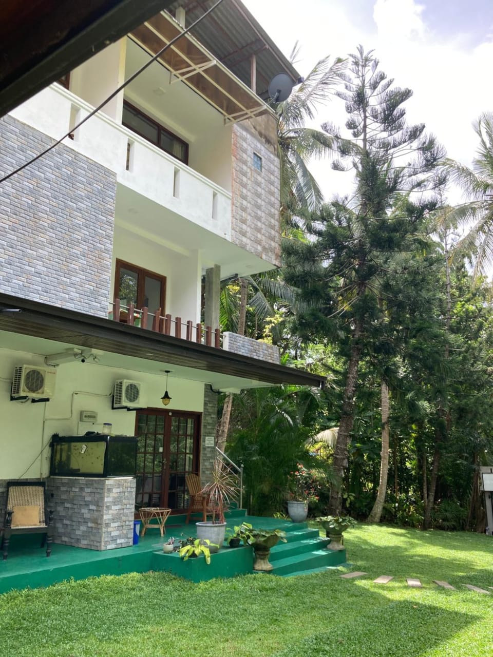 Property building, Natural landscape, Garden, Garden view