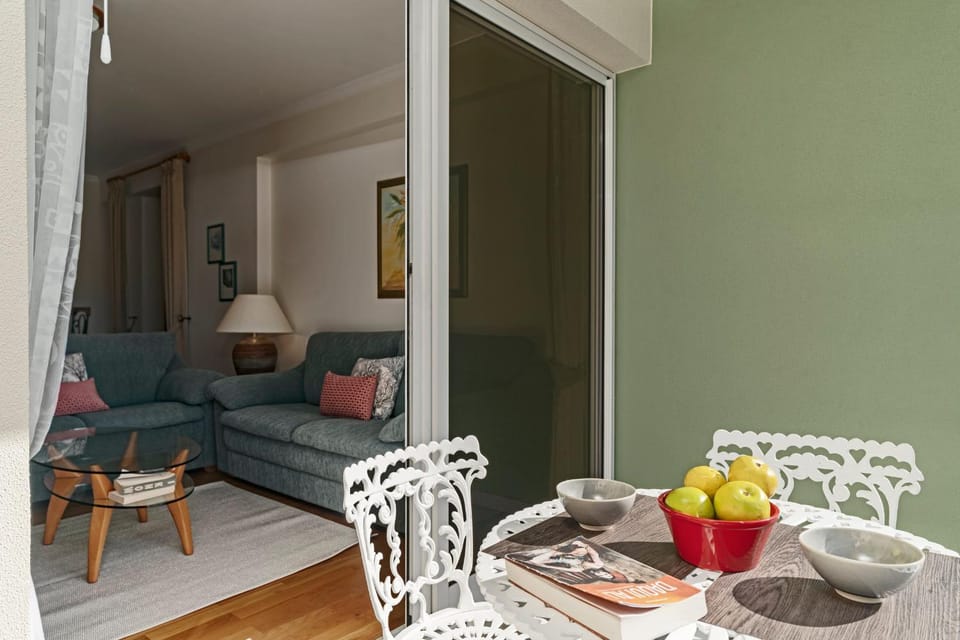Balcony/Terrace, Living room