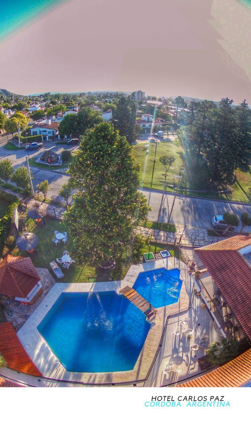 Day, Neighbourhood, Bird's eye view