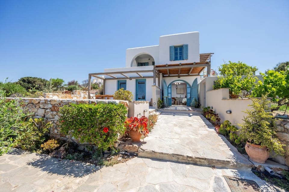 Property building, Garden view