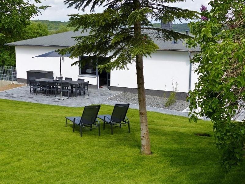 Garden, Balcony/Terrace