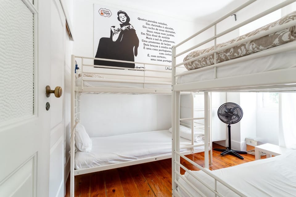 Divine House of Graça Bed and Breakfast in Lisbon