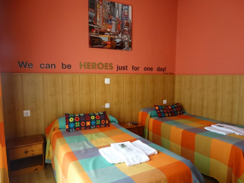 Pension Plaza Bed and Breakfast in Aragon