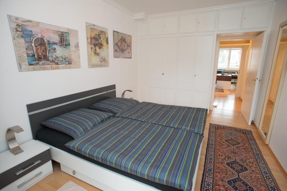 Apartement mit Dachterrasse - bei Curth klingen - Teilen Sie uns Ihre Ankunfszeit mit Bed and Breakfast in Neuss