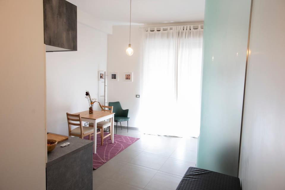 Bathroom, Living room, Dining area