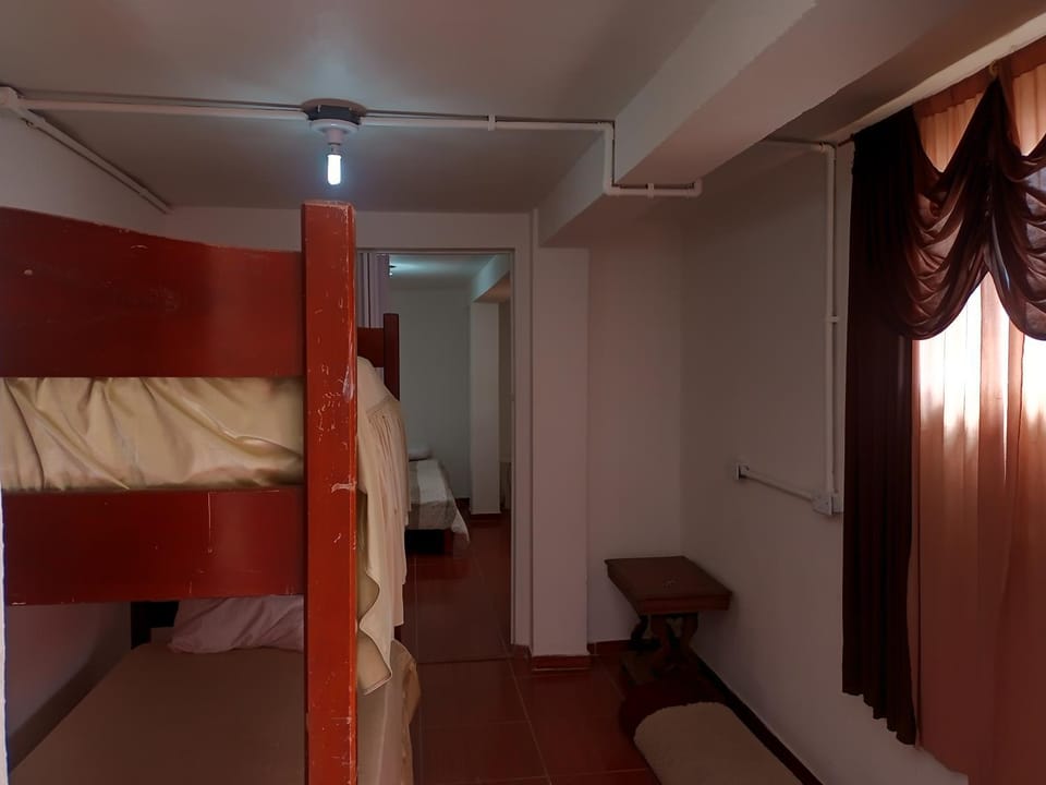 Parque da Cerejeiras-suite basica Bed and Breakfast in Campos do Jordão