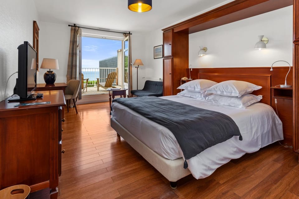 Hotel Le Bellevue, Demeures & Chateaux Hotel in Normandy