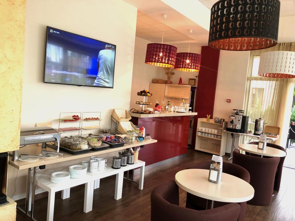 Restaurant/places to eat, Breakfast