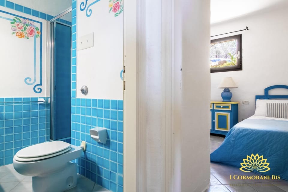Bathroom, Photo of the whole room