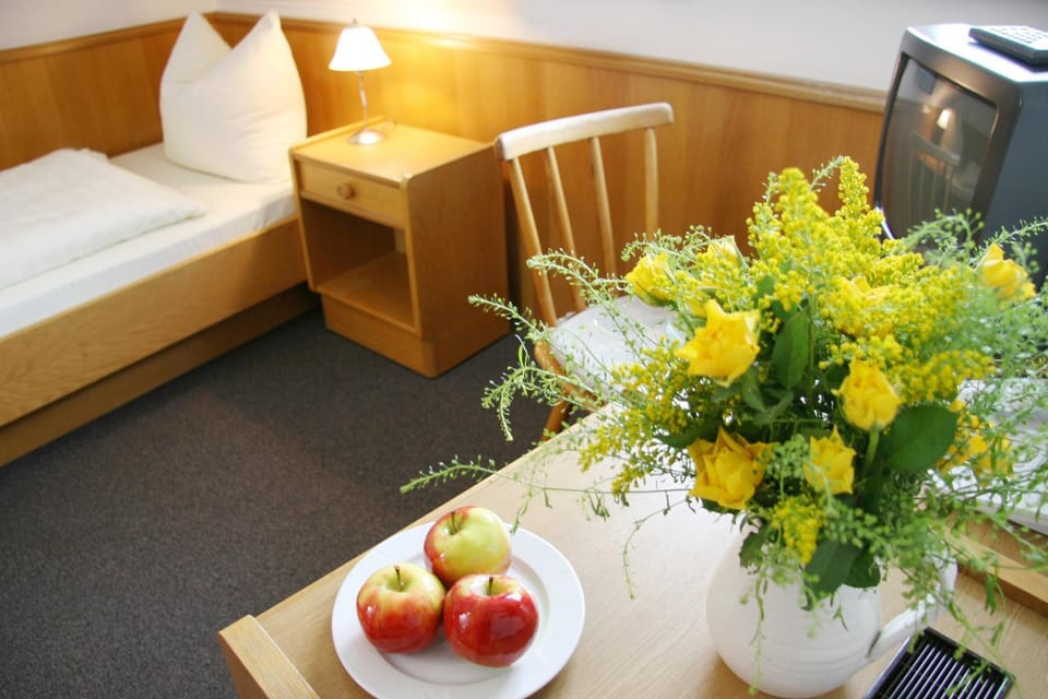 Gasthaus zur Linde Hotel in Bavaria