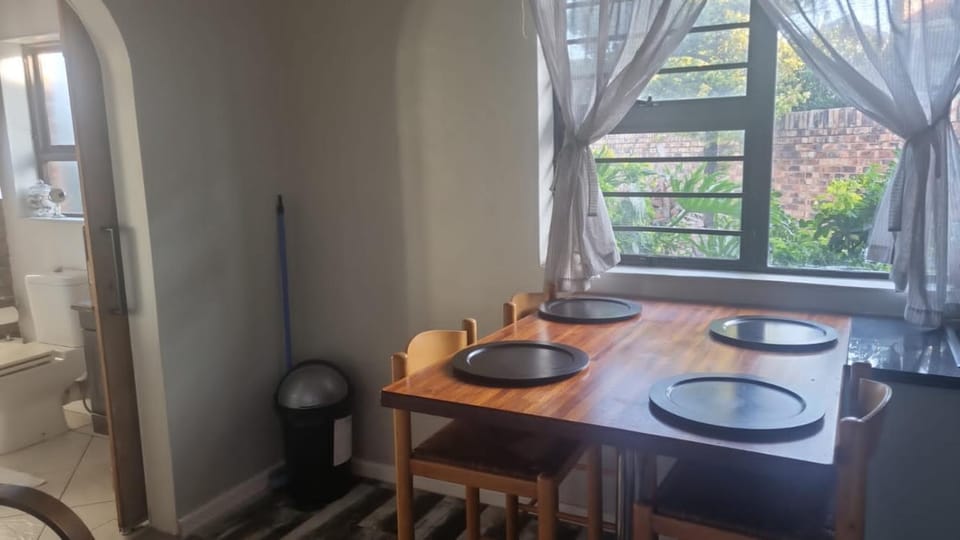 Bluewater Reservations House in Port Elizabeth