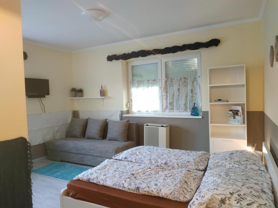 Cseresznyés Ház Apartment in Slovakia