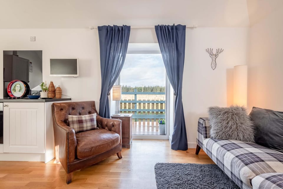 Living room, Garden view, Garden view